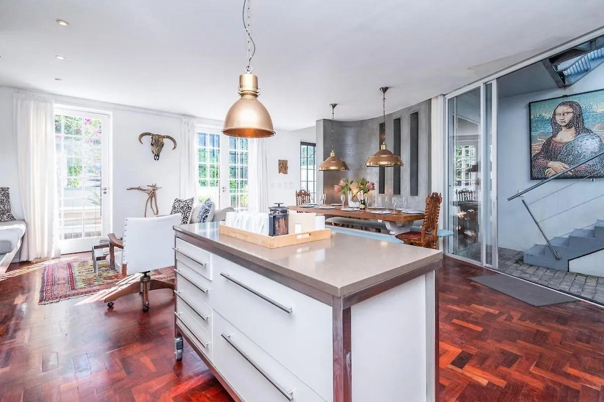 Casa Velasur, De Waterkant Cape Town 0*,  Güney Afrika